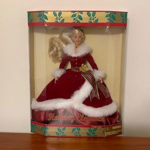 Barbie 2001 Holiday Elegance by Jakks Pacific Red Velvet Christmas